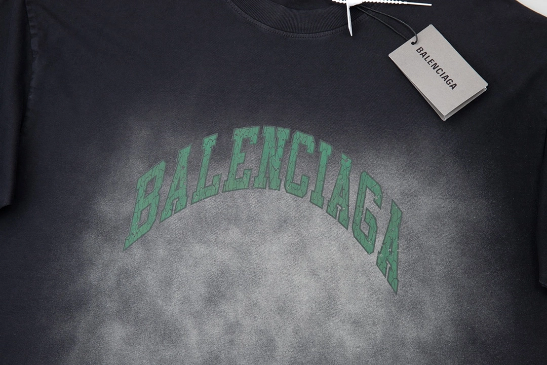 Balenciaga early spring new washed design green logo printed T-shirt 1.22