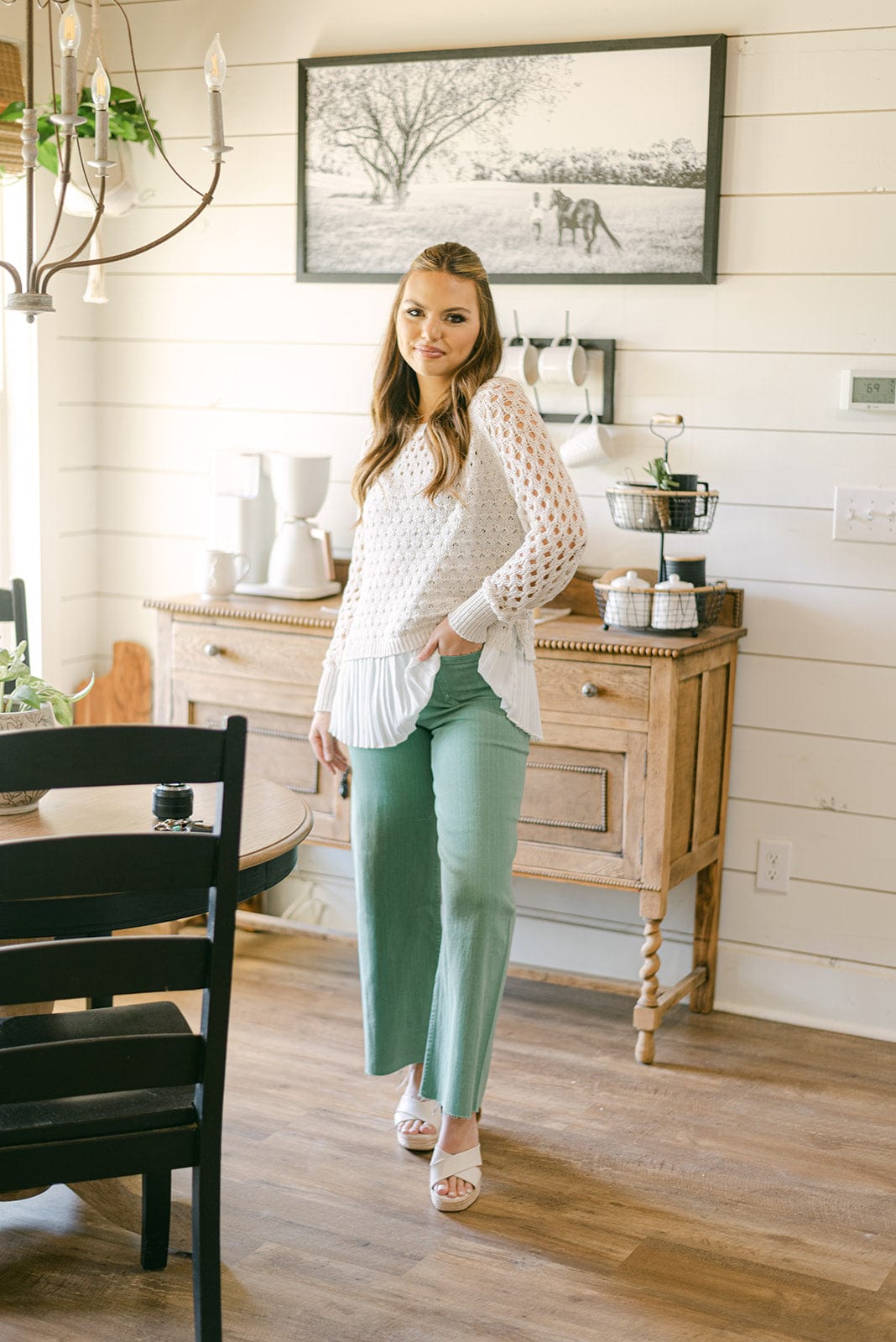 Cream & White Pleated Hem Knit Top