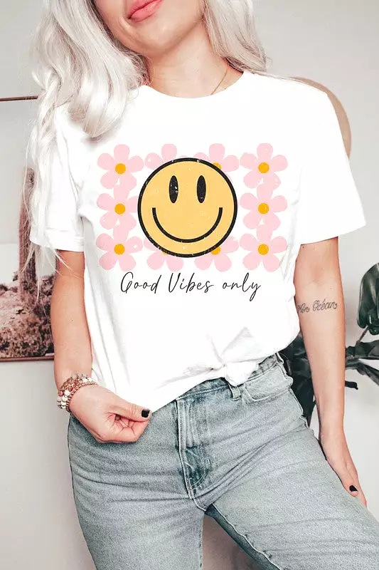 GOOD VIBES ONLY HAPPY FACE DAISIES Graphic T-shirt