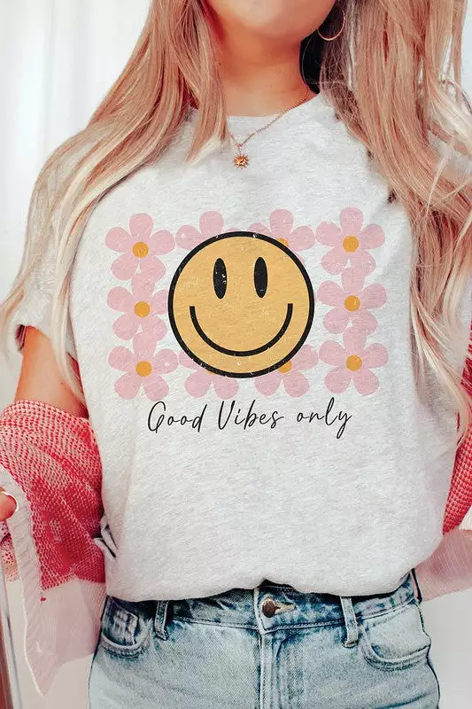 GOOD VIBES ONLY HAPPY FACE DAISIES Graphic T-shirt