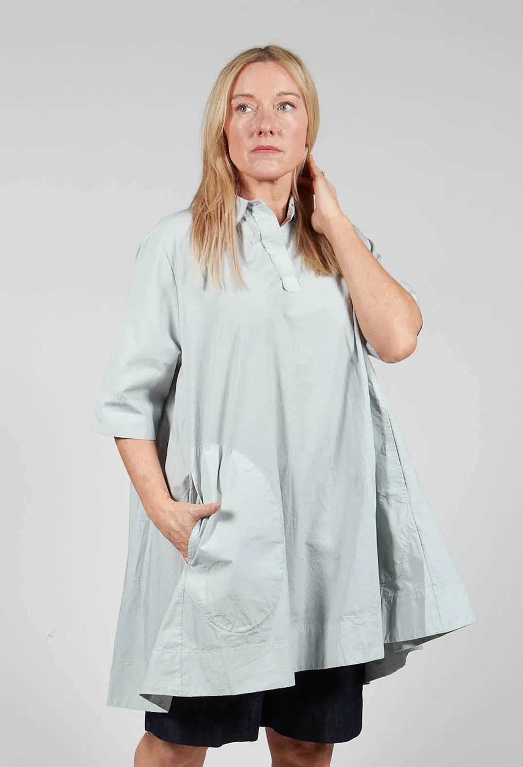 Hemmed Shift Dress in Ghiaccio