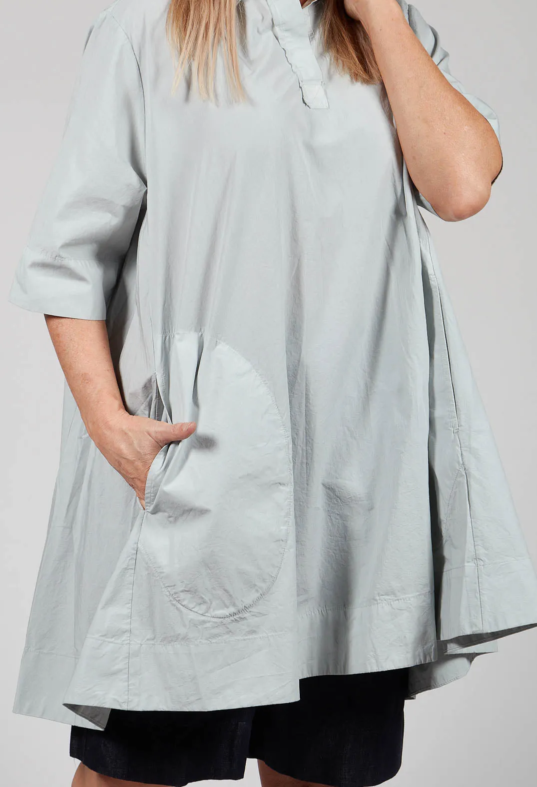 Hemmed Shift Dress in Ghiaccio