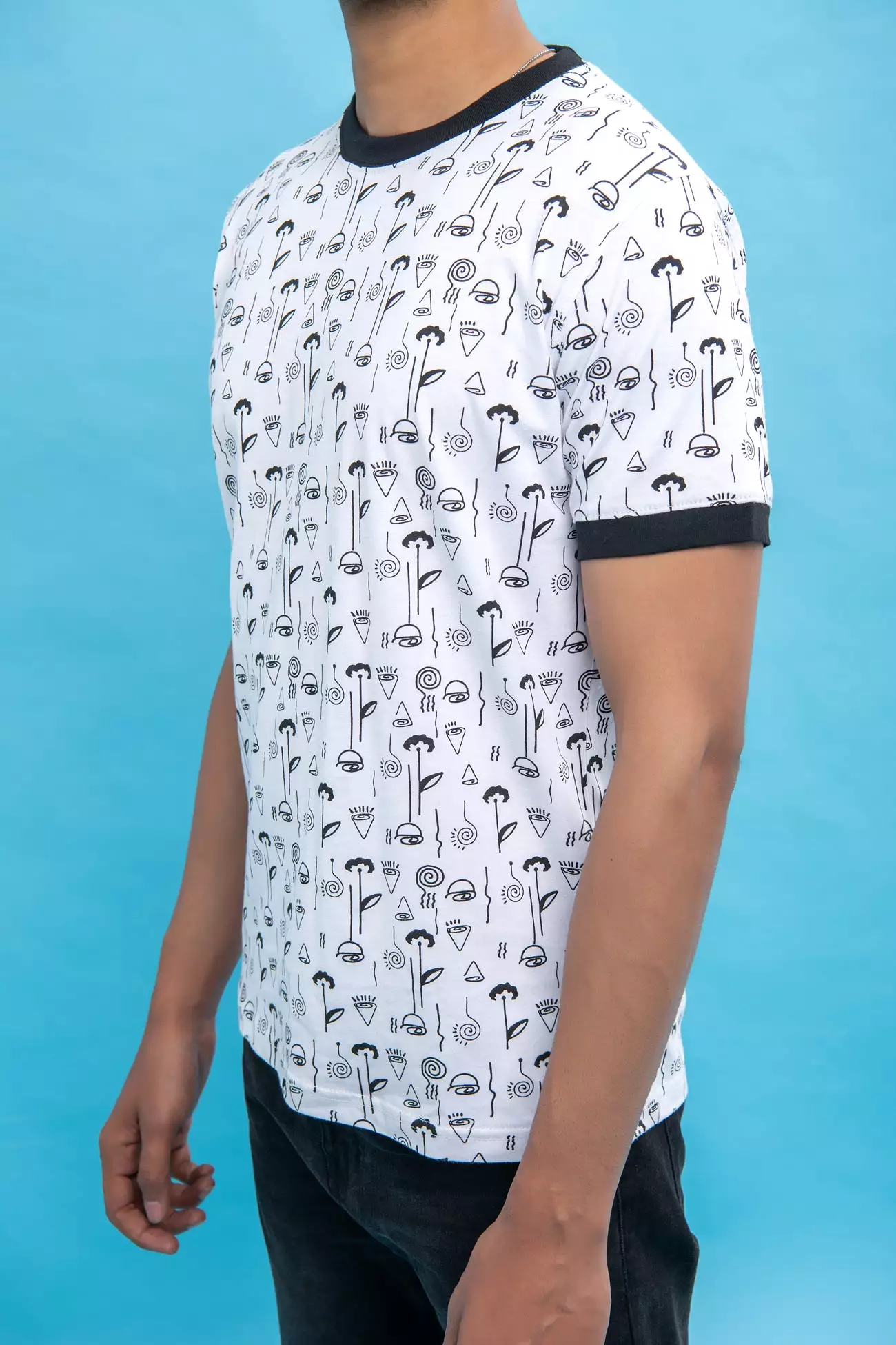 REGULAR FIT PRINTED T-SHIRT