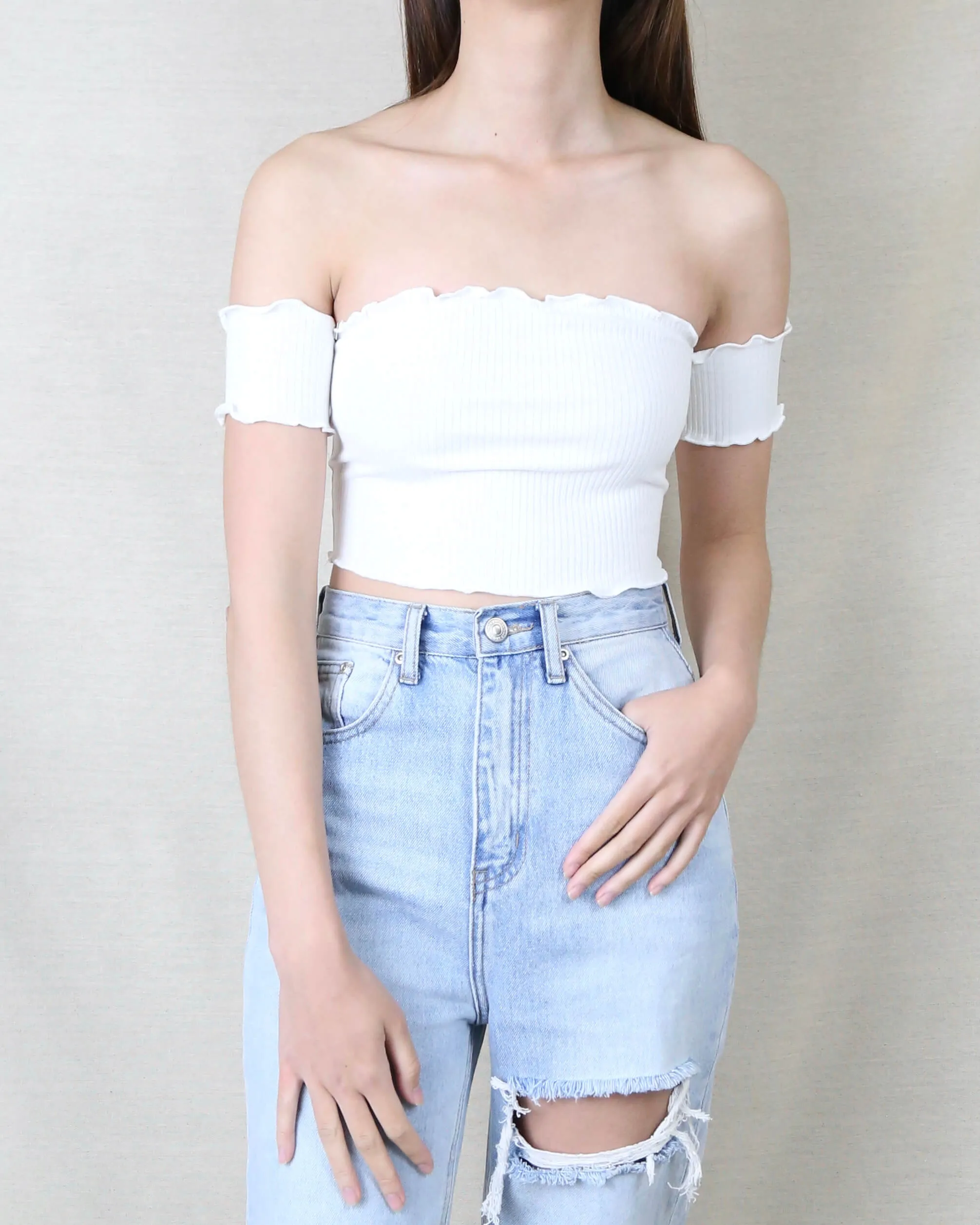 Reverse - Pretty Lady Ribbed Crop Top in White