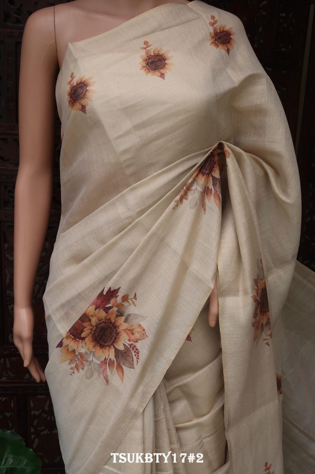 Sun flowers , Off White  Tissue Blended Semi Tusser Finish Saree with  Full Body Multi Color Floral Design (Without Blouse)-KIA0