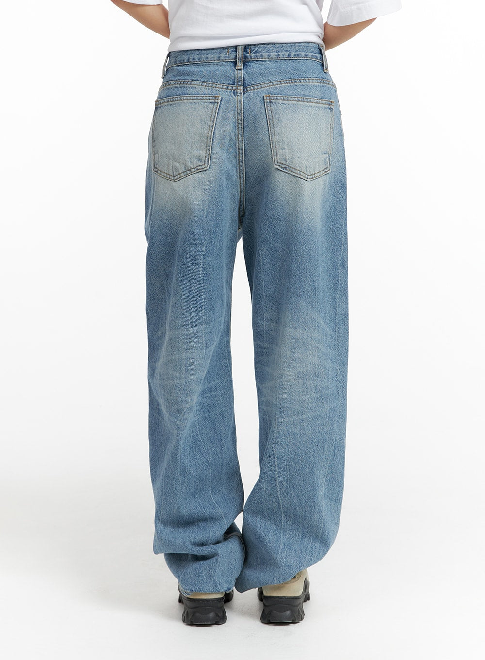 Washed Wide-Leg Jeans CF419